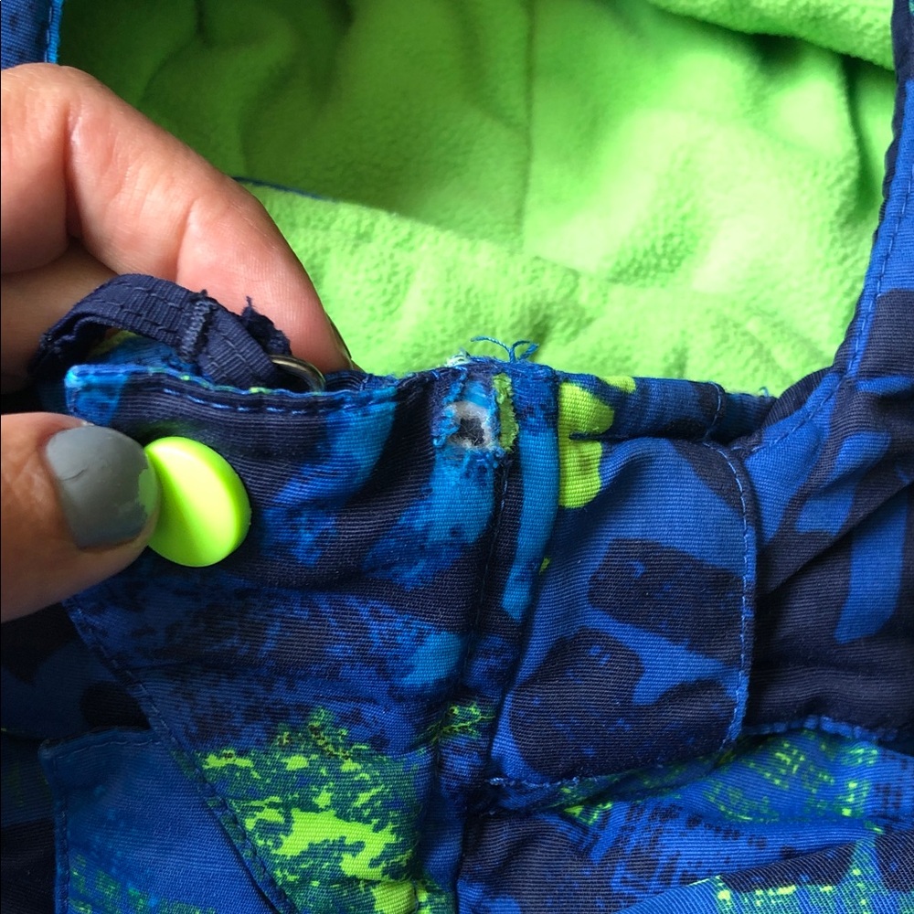 Tag Kids Blue Puffer winter Jacket with Neon Green Lining - Picture 9 of 10